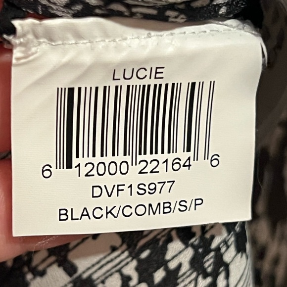 #38 BCBGMAXAZRIA • ABSTRACT • HI LO TANK - Picture 6 of 6